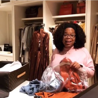 Логотип @closetsclosetsclosets - Closets Closets Closets