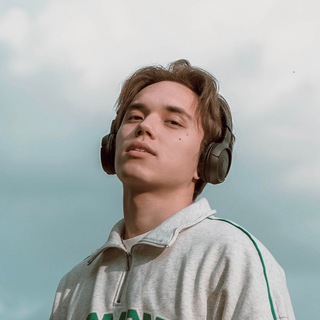 Логотип @cloverbro - Саша Гагарин