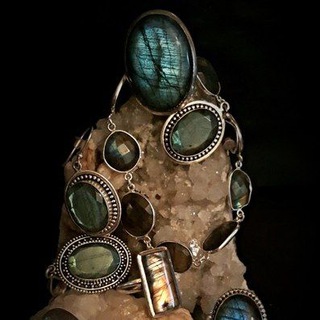 Логотип @clubevakoshkina - Ювелирочка от Евы Кошкиной