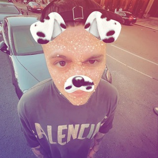 Логотип @cmhconf0 - cmh confessions!