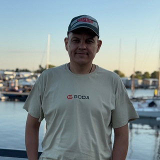 Логотип @cofoundergodji - Co-Founder GODJI