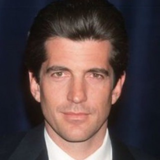 Логотип @coldwarpatriot - American Patriot