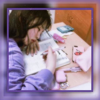 Логотип @comforoom - 𖥻ཻུ𝚌𝚘𝚖𝚏𝚘𝚛𝚝 𝚛𝚘𝚘𝚖࿙ ࣪ ֶָ