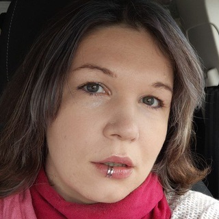 Логотип @commentbelloy - прокомментируй, мне интересно ❤️‍🔥