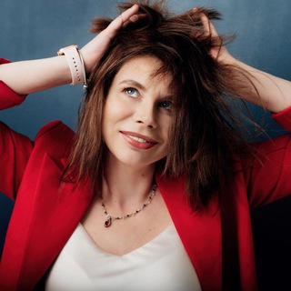 Логотип @consciousness_evolution - Квантовый рост с Оксаной Алабушевой.