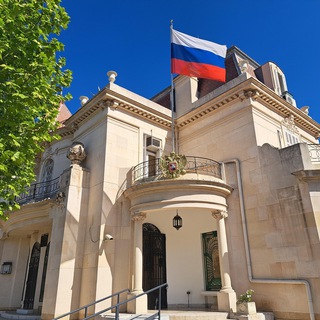 Логотип @consulatrusmarseille - Генеральное консульство России в Марселе/ Consulat Général de la Fédération de Russie à Marseille