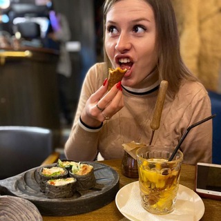 Логотип @cookkapi - Дашка Купон - про еду и скидки