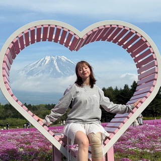 Логотип @coolgirlbigbrain - mahou shoujo masha