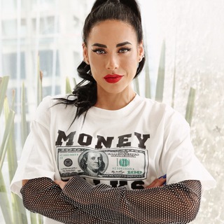 Логотип @coralmujae - Coral Mujaes ™