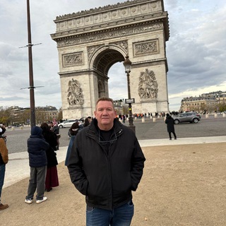 Логотип @cosasdeiglesiastv - COSAS DE IGLESIAS TV