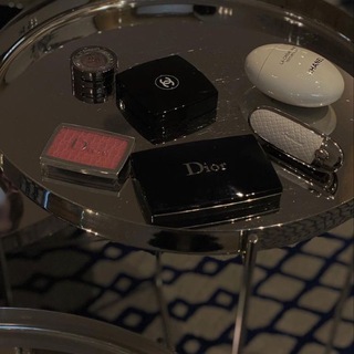 Логотип @cosmetics1812 - Valacchi Cosmetics 🧁