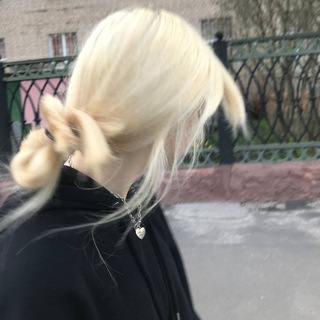 Логотип @cr1lu - cri de coeur