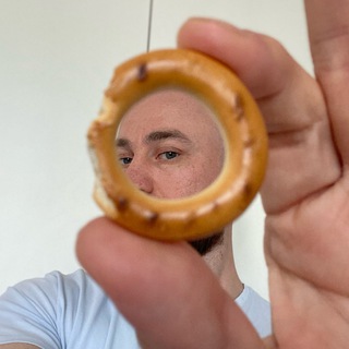 Логотип @creatorofyourideas - Созидатель своих идей