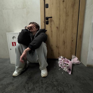 Логотип @creeplinn - криплин