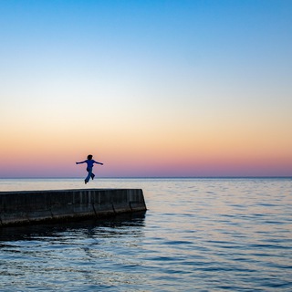 Логотип @crimea11 - Крым - каким его люблю я