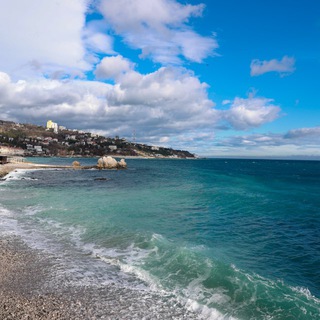 Логотип @crimea_travels - Путешествие в Крым