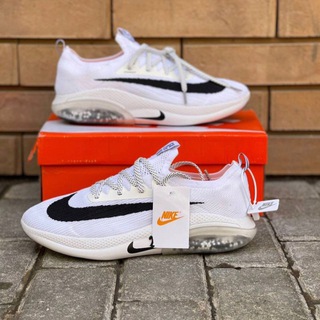 Логотип @crossi_7 - Snikers