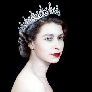 Логотип @crown_of_britain - ♔ Crown of Britain | Королевская семья | Royal Family