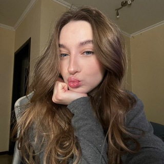 Логотип @crybaby_miii - жизнь crybaby_mi