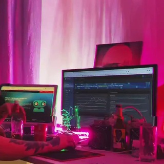 Логотип @cryptoennotes - Заметки криптоэнтузиаста