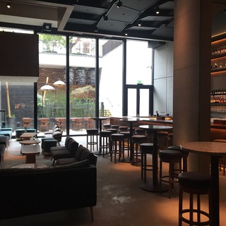 Логотип @cryptolondon - Superbloom in London