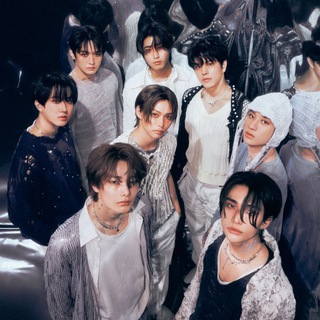 Логотип @crzykpopers - CRAZY KPOPERS 💜