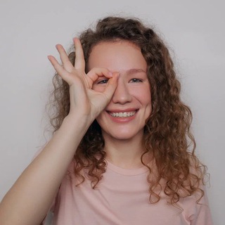 Логотип @curlupediatrician - кудрявая педиатрия•dr.nikitinaanna
