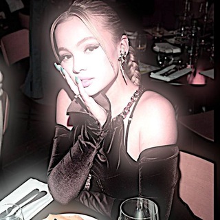 Логотип @cursfromirinx - 𝘄𝗶𝗵𝘅𝘃_𝗵𝗶𝘀