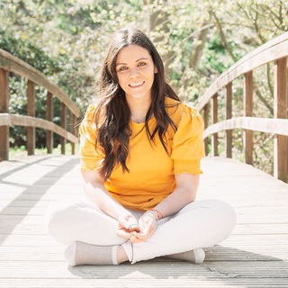 Логотип @cursodependulohebreo - Péndulo By Cristina Vicente