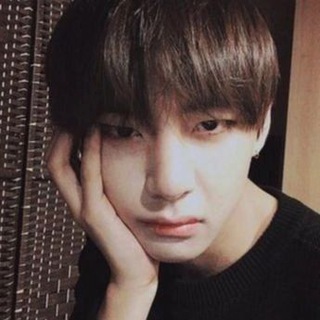 Логотип @cutkpopwudksp - нарезки со стрей кидс, бтс, кпоп