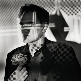 Логотип @cutmovies - ты где? я в кино