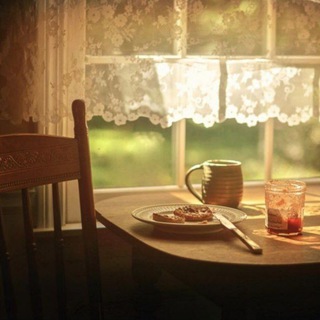 Логотип @cvet_v_okne - 🕯️Свет в моем окне