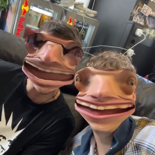 Логотип @cykaarseniy - ДАЙТЕ ПИВО!!🍺