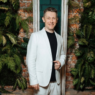 Логотип @d_and_ka - Многосерийный) предприниматель