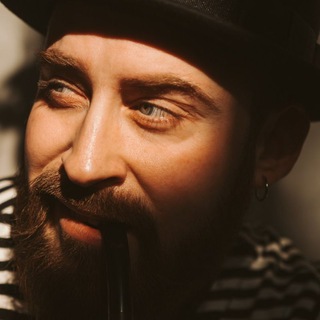 Логотип @d_erich - Паноптикум на периферии