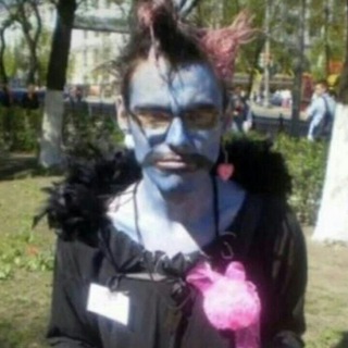 Логотип @daddyervinn - улитки