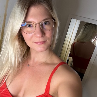 Логотип @daisy_licious_official - Lehrerin Daisy