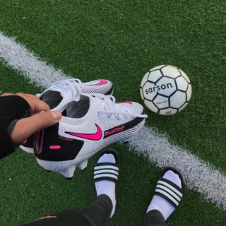 Логотип @dake_analytics - Батя в 16👤🦰