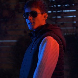 Логотип @damirgumzhacvev - Дамир Гумжачев