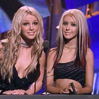 Логотип @danaexcited - Soo Excited 💅