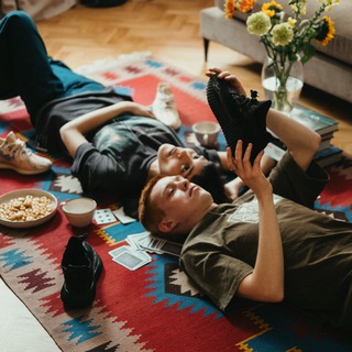 Логотип @danielwest_chat - Кроссовки "DANIEL WEST" Chat