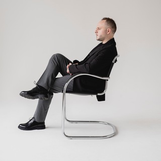 Логотип @danilkurov - Архитектура бровей