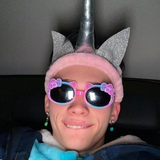 Логотип @danyamiloxinoffical - 𝐌𝐢𝐥𝐨𝐤𝐡𝐢𝐧 𝐎𝐟𝐟𝐢𝐜𝐚𝐥♡︎