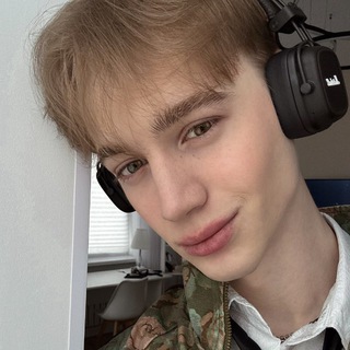 Логотип @danykuuu - Даня Ку