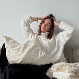 Логотип @dari_chat - Арина