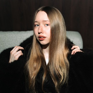 Логотип @daria_kicheva - Главная по онлайну