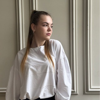 Логотип @daria_onni - Дарья!