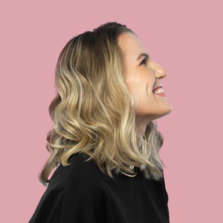 Логотип @dariahongkong - Дарья Гонконг