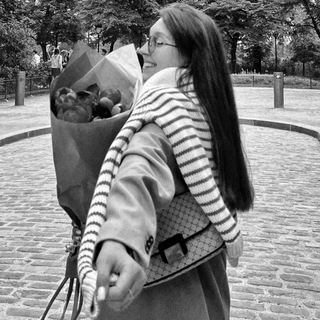 Логотип @dariasdiario - Daria | the art of hedonism