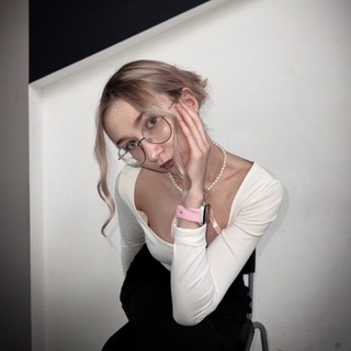 Логотип @dariathebookprincess - 𝑑𝑏𝑜𝑜𝑘 𝑝𝑟𝑖𝑛𝑐𝑒𝑠𝑠 ྀི